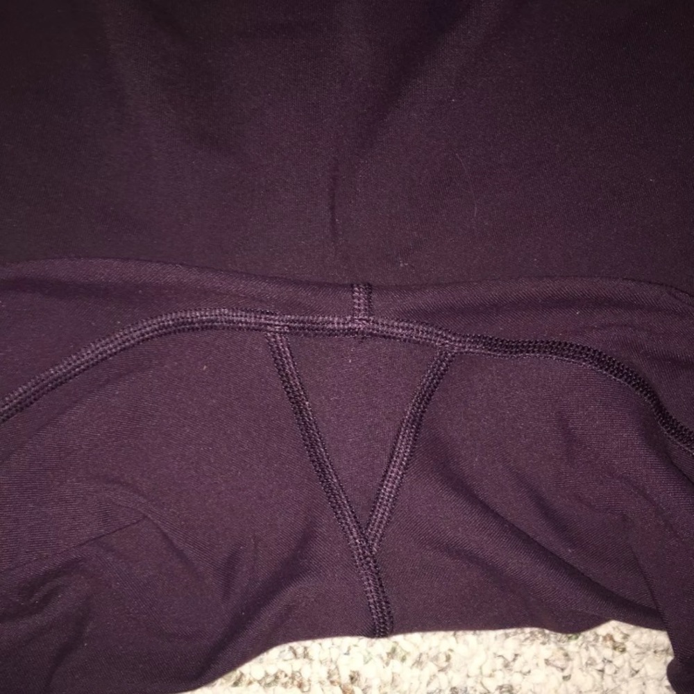 Lululemon cropped high-rise leggings ❌SOLD❌ - Picture 4 of 4